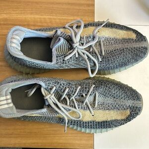 Men’s Adidas Yeezy Boosts